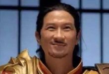 我想问一下到底是什么原因让成龙、刘烨、古天乐等一系列明星去给那些游戏疯狂地打广告？