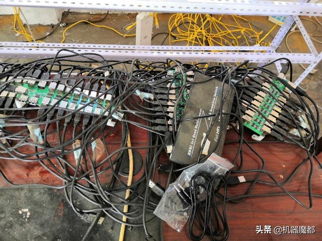 游戏工作室真的那么赚钱吗？一年买车买房？