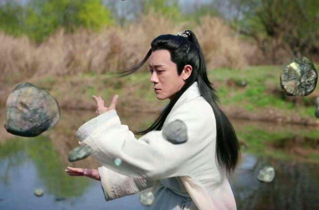 明教四大法王跟五散人的作用是什么或者权利是什么？