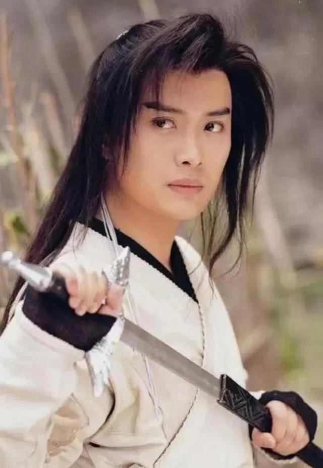 萧十一郎有什么来历，他的师父是谁？